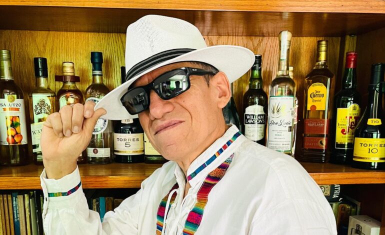 Juan Hernández y la vida que nunca fue inútil: el rock mexicano, el barrio y una autobiografía que arde