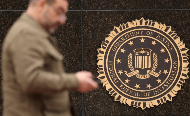 Revela EU: hacker del Cártel de Sinaloa espió a funcionario del FBI; usó cámaras de la CDMX