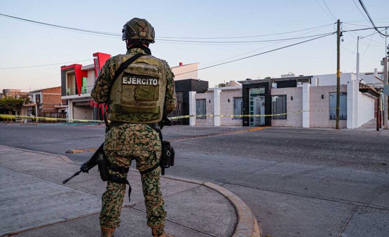 Detienen a 11 presuntos integrantes de “La Mayiza” tras agresión a oficiales en Navolato, Sinaloa