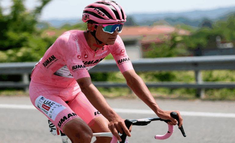 Isaac del Toro queda en el sitio 19 en la Vuelta a Burgos; sigue tercero en la clasificación