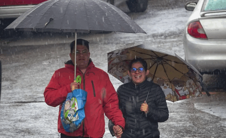 ‘Gil’ pierde fuerza, pero Monzón Mexicano traerá fuertes lluvias